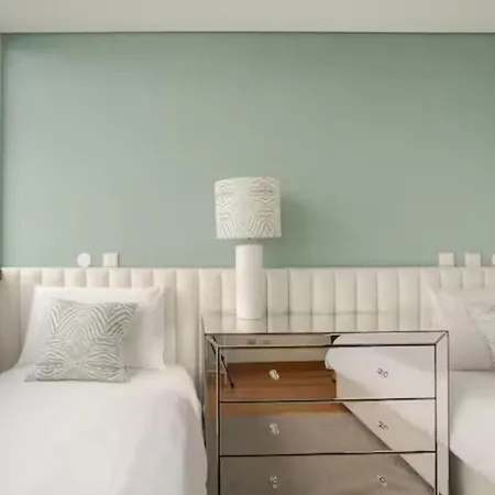 Apartment Caravela - Torre Sao Rafael Lisbon
