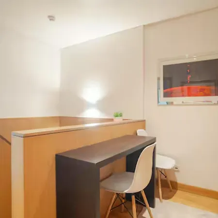 Caravela - Torre Sao Rafael * Lisboa