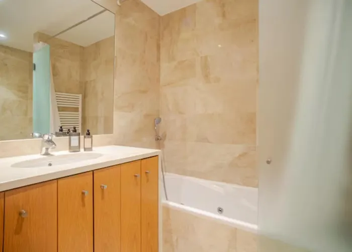 Caravela - Torre Sao Rafael Lisboa